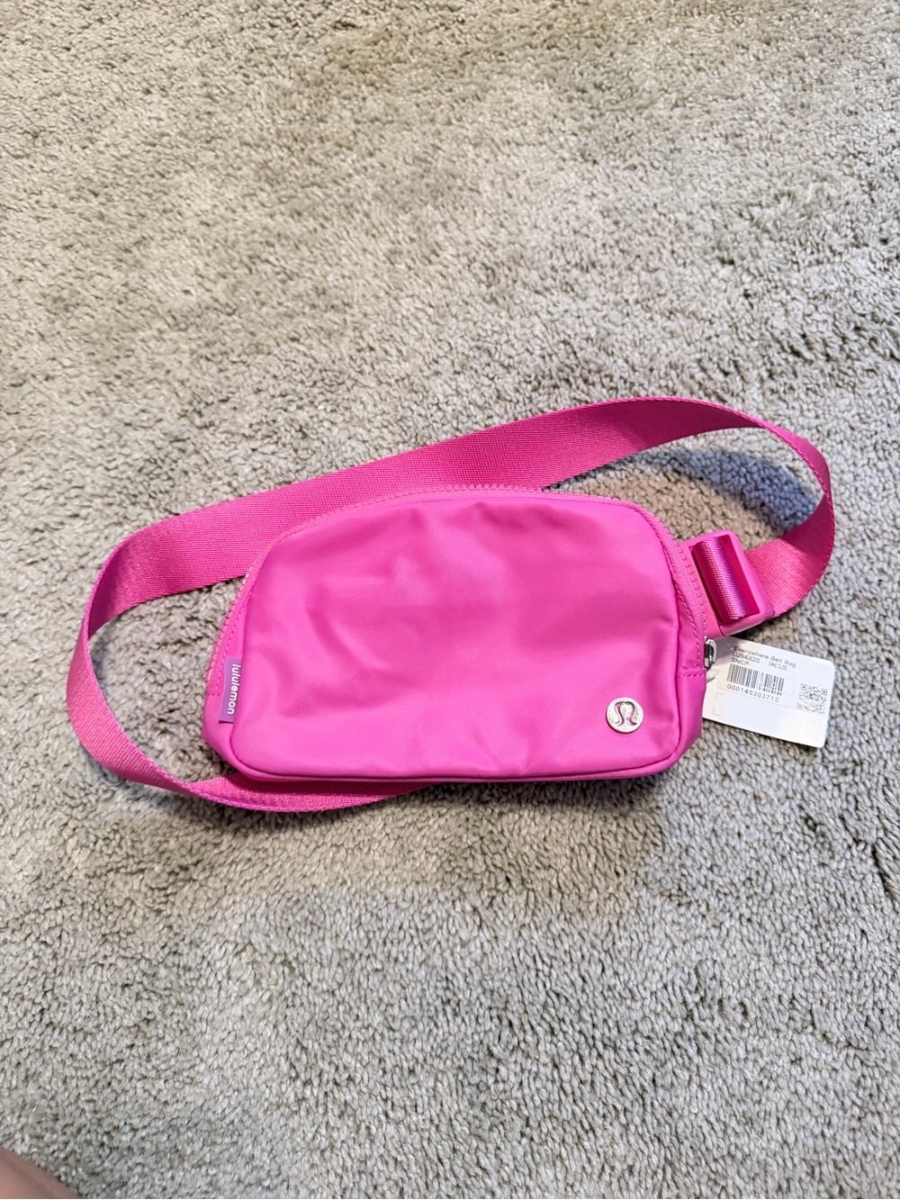 Lululemon Everywhere Belt Bag NWT
